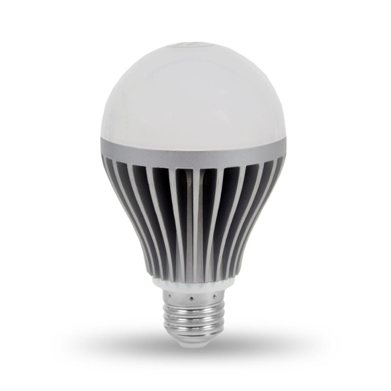 Лампа антимоскитная LUXX 15W LED Light Bulb E27