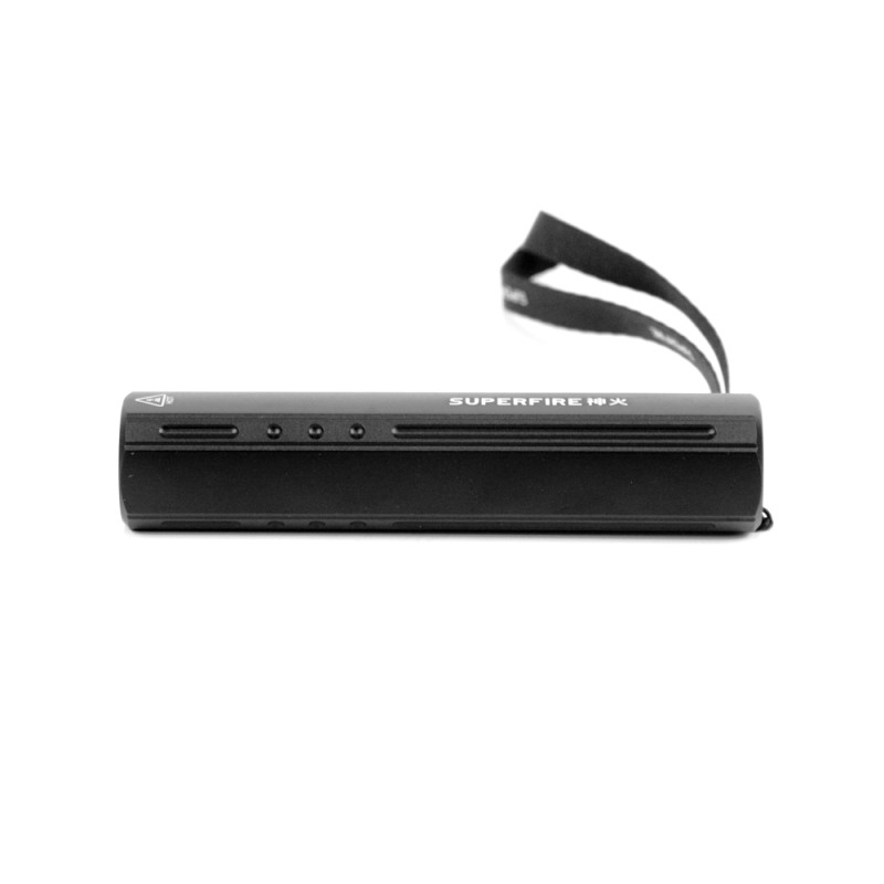 Комплект из двух перезаряжаемых ручных фонариков SUPERFIRE S32 с мощностью 5 Вт.