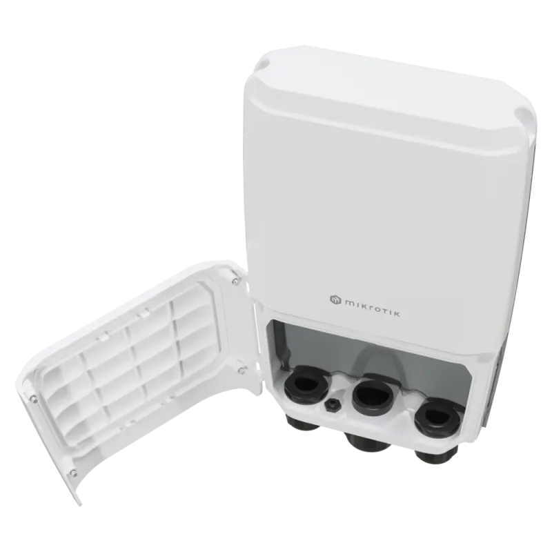 Mikrotik FiberBox Plus (CRS305-1G-4S+OUT) Коммутатор 4 порта управляемый