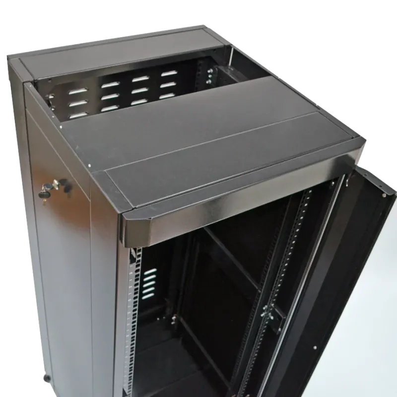 19" 18U, 610 х 675 мм Шафа чорна