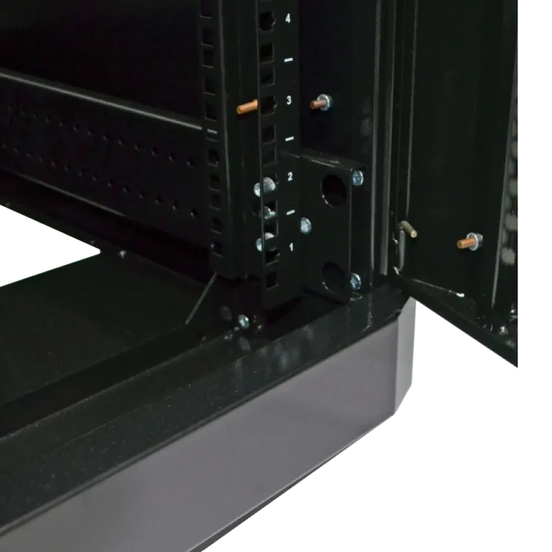 CMS (UA-MGSE33610MPB) 19" 33U 610х1055 Шкаф